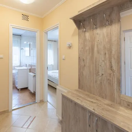 Marta Apartment
